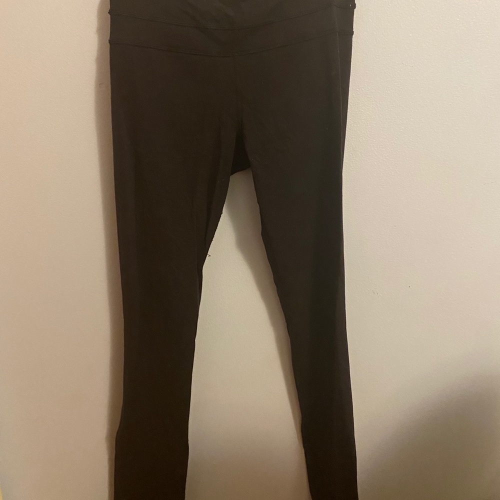 Lululemon skinny groove pants.